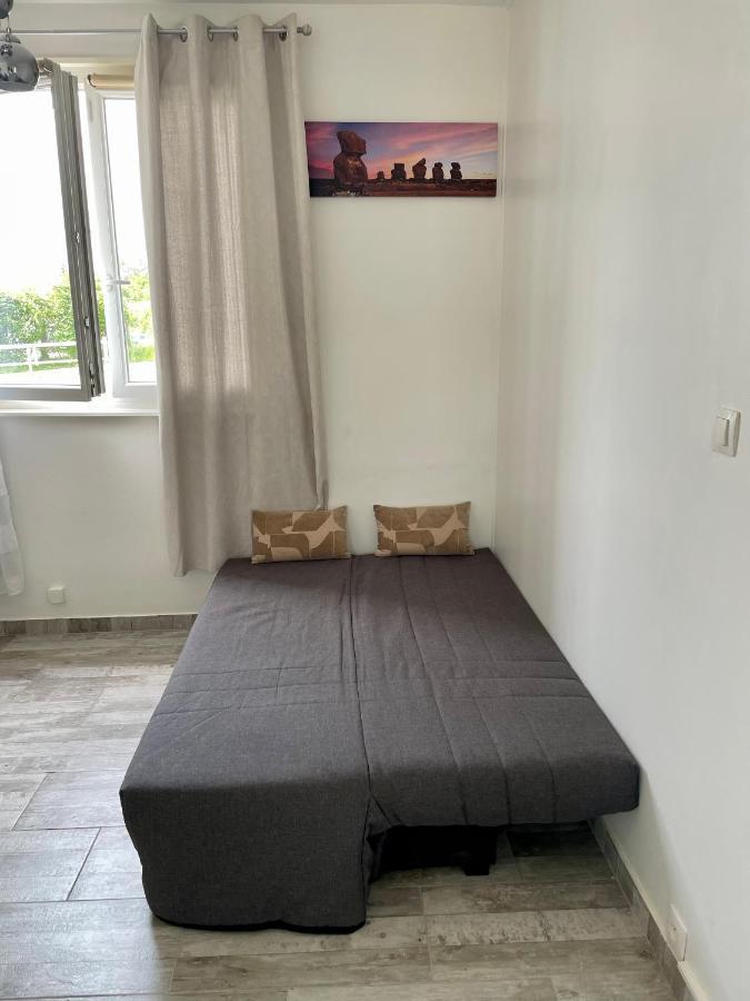 Appartement Studio Rdc Refait A Neuf